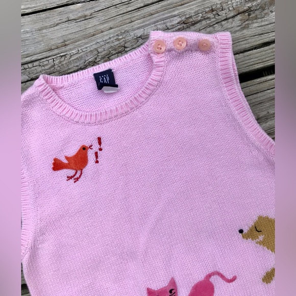 3T Girls GAP Pink Pets Intarsia Cat Dog Mouse Bird Sweater Vest Top Shirt 3 Year - Picture 2 of 7